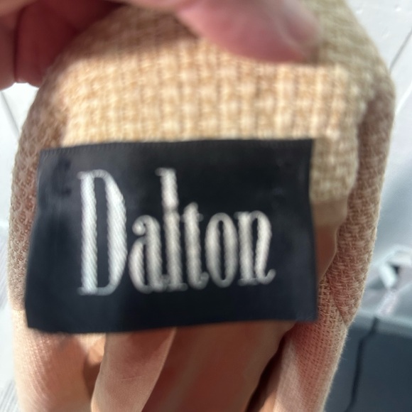 Dalton Vintage Tan Women’s Lined 2 Button Blazer See Measurements EUC - Picture 5 of 6